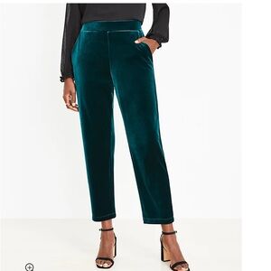LOFT Velvet Pull On Slim Pants - Bordeaux- Size L